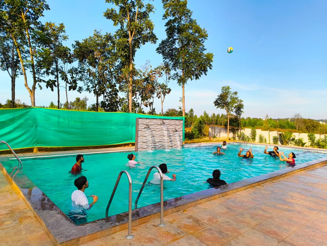 Affordable Getaway: Budget-Friendly Day Out at The Starry Nights Resort