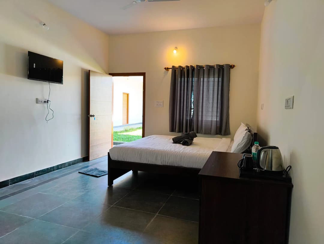 Escape to Tranquility: The Starry Nights Resort – Your Perfect Getaway Near Bangalore